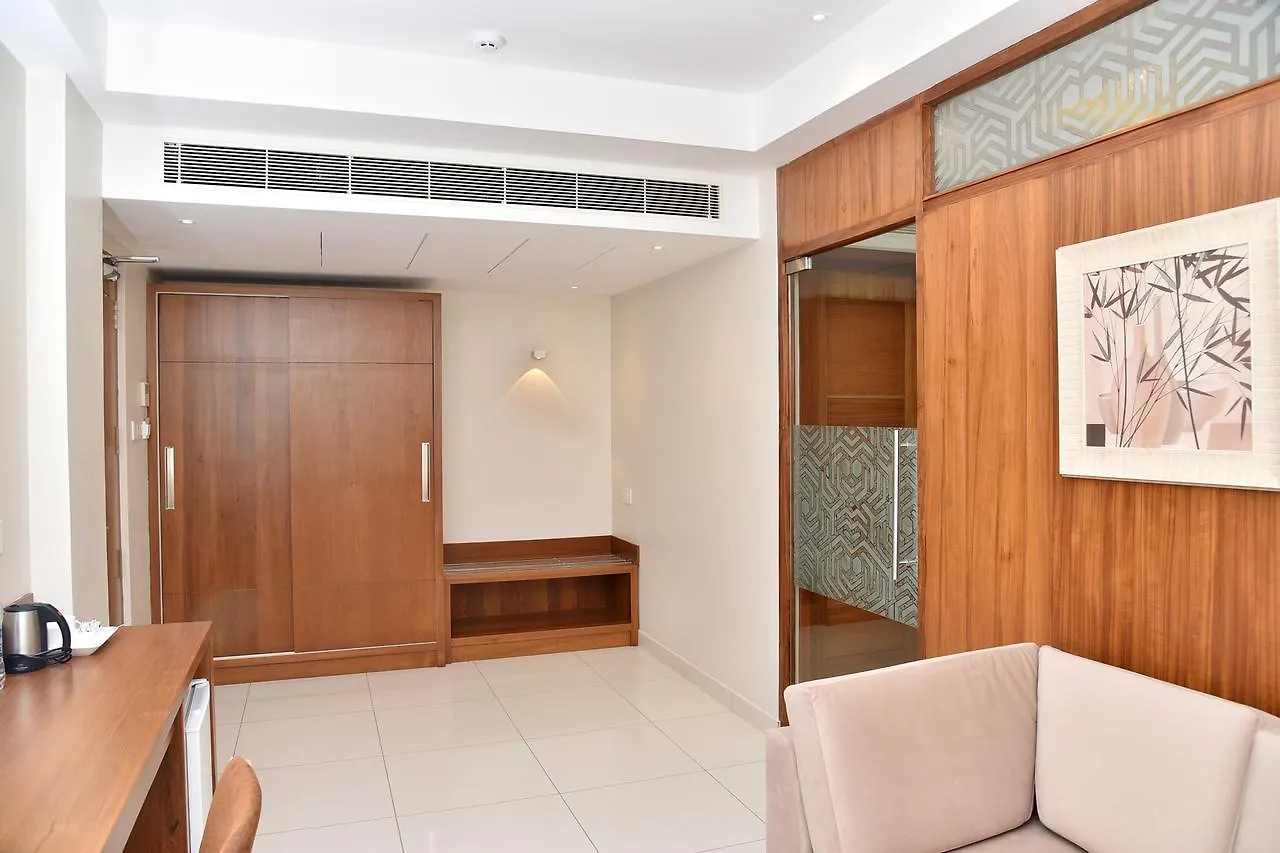 Navaratna Inn - A Luxury Hotel Tellicherry